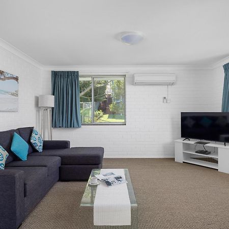 Seaside Holiday Resort Fingal Bay Exterior photo